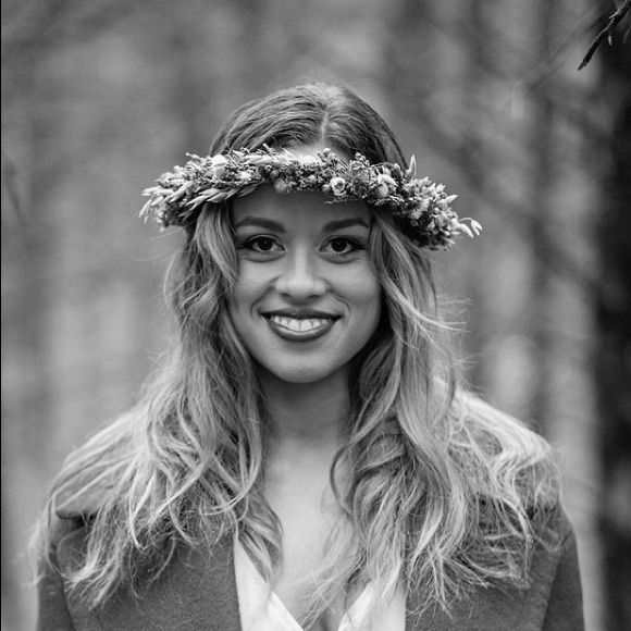 Meet your Posher, Monique - Picture 1 of 1